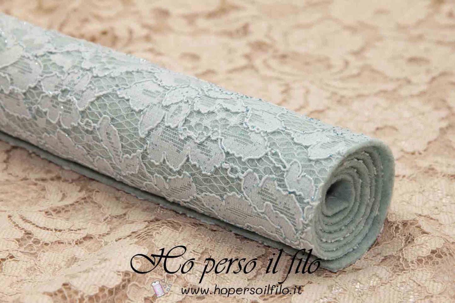 Feltro di lana 2 mm accoppiato con pizzo glitter 50x75 cm