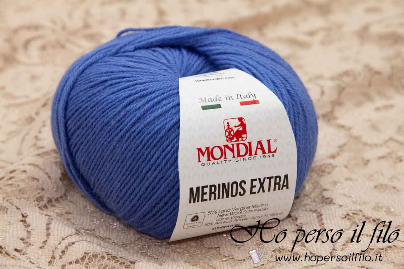Lana Merinos Extra "Azzurro puffo" 001